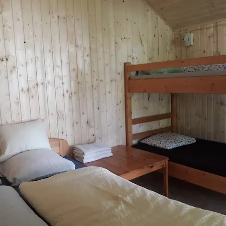 Goecsej Voelgye Campingplatz Kustánszeg