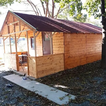 Goecsej Voelgye Parque de Campismo