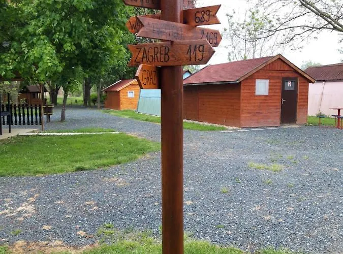 Кемпинг Goecsej Voelgye *