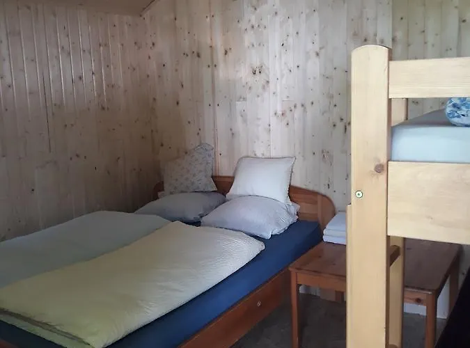 Goecsej Voelgye * Kustánszeg