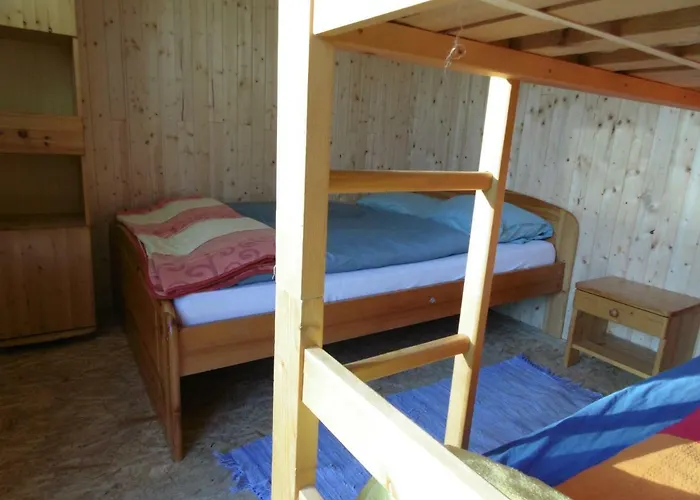 Goecsej Voelgye Camping Kustánszeg