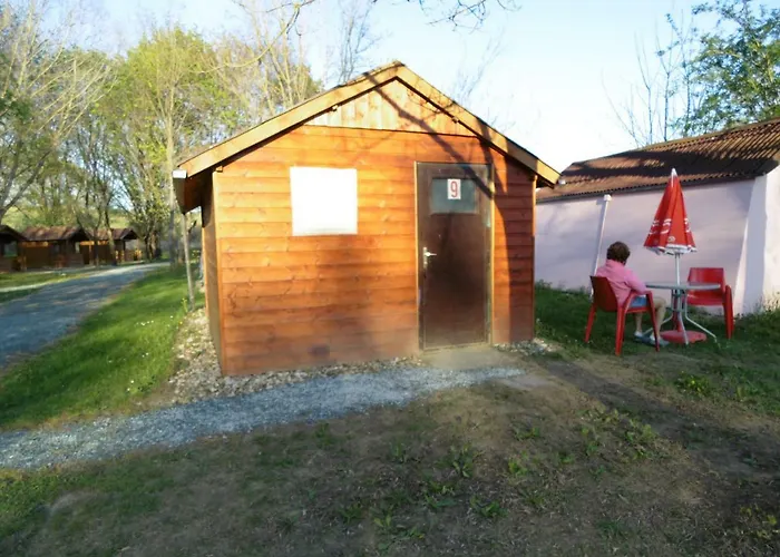 Goecsej Voelgye Camping